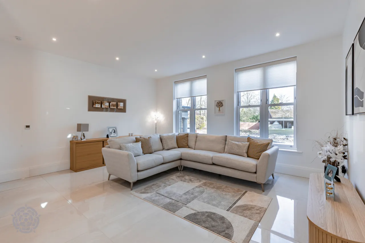 Clarebank Chorley New Road, Bolton, BL1 5AE, photo 8