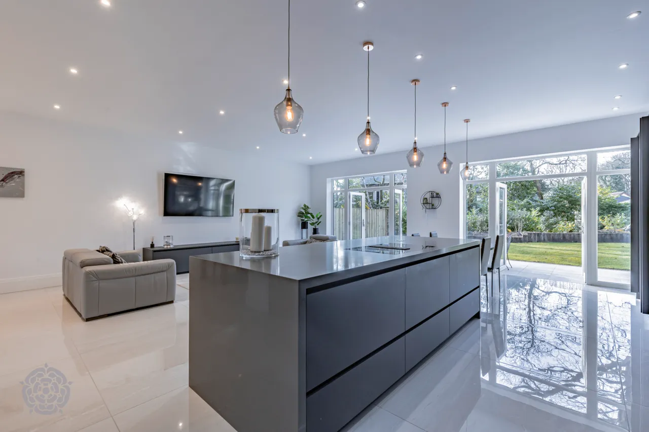 Clarebank Chorley New Road, Bolton, BL1 5AE, photo 6
