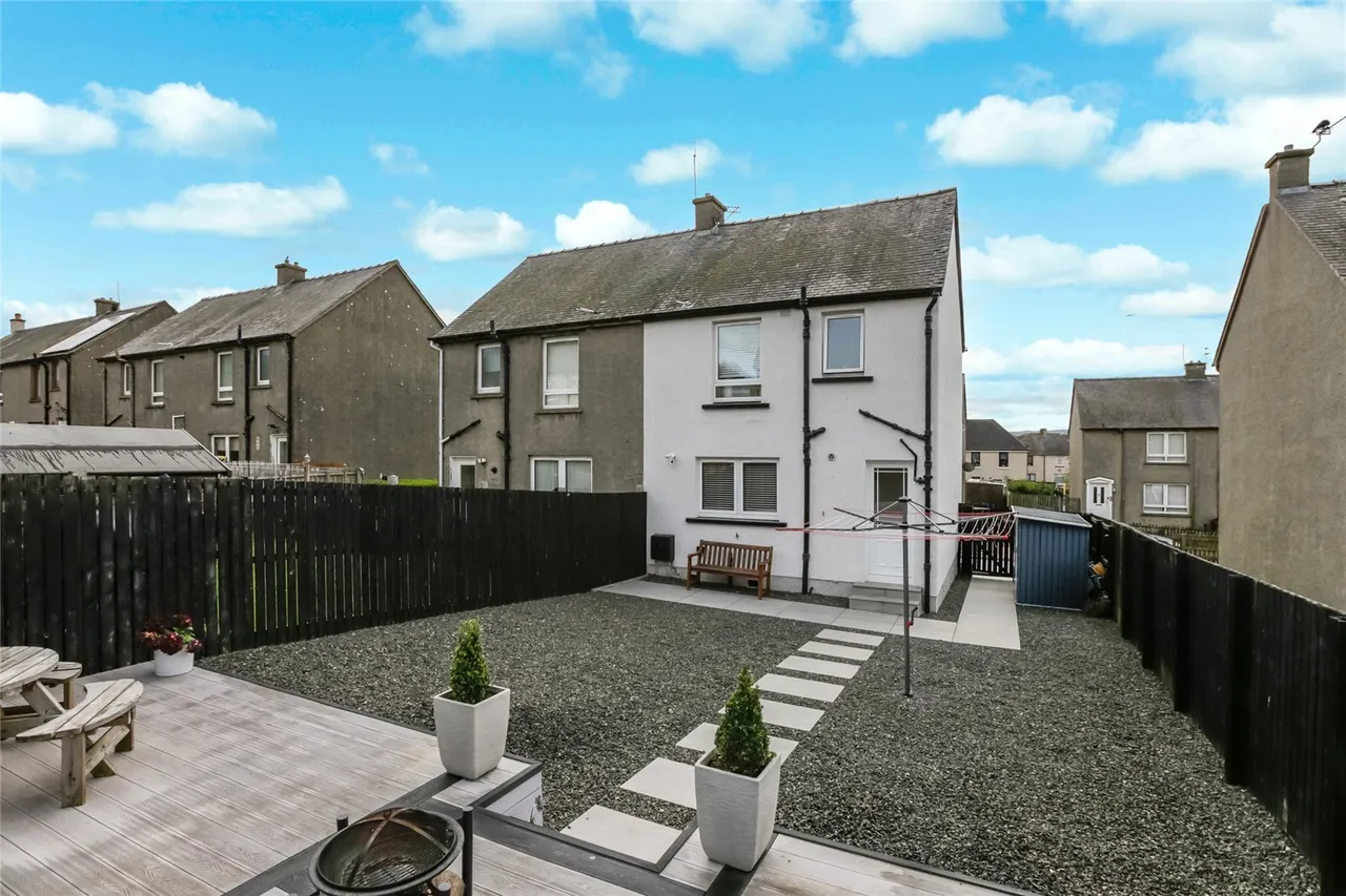 Lanrigg Avenue, Fauldhouse, Bathgate, West Lothian, EH47, photo 20