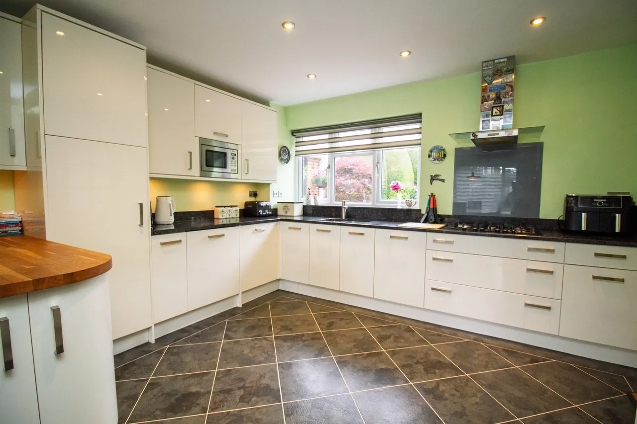 Rounton Road, Church Crookham, GU52, photo 4