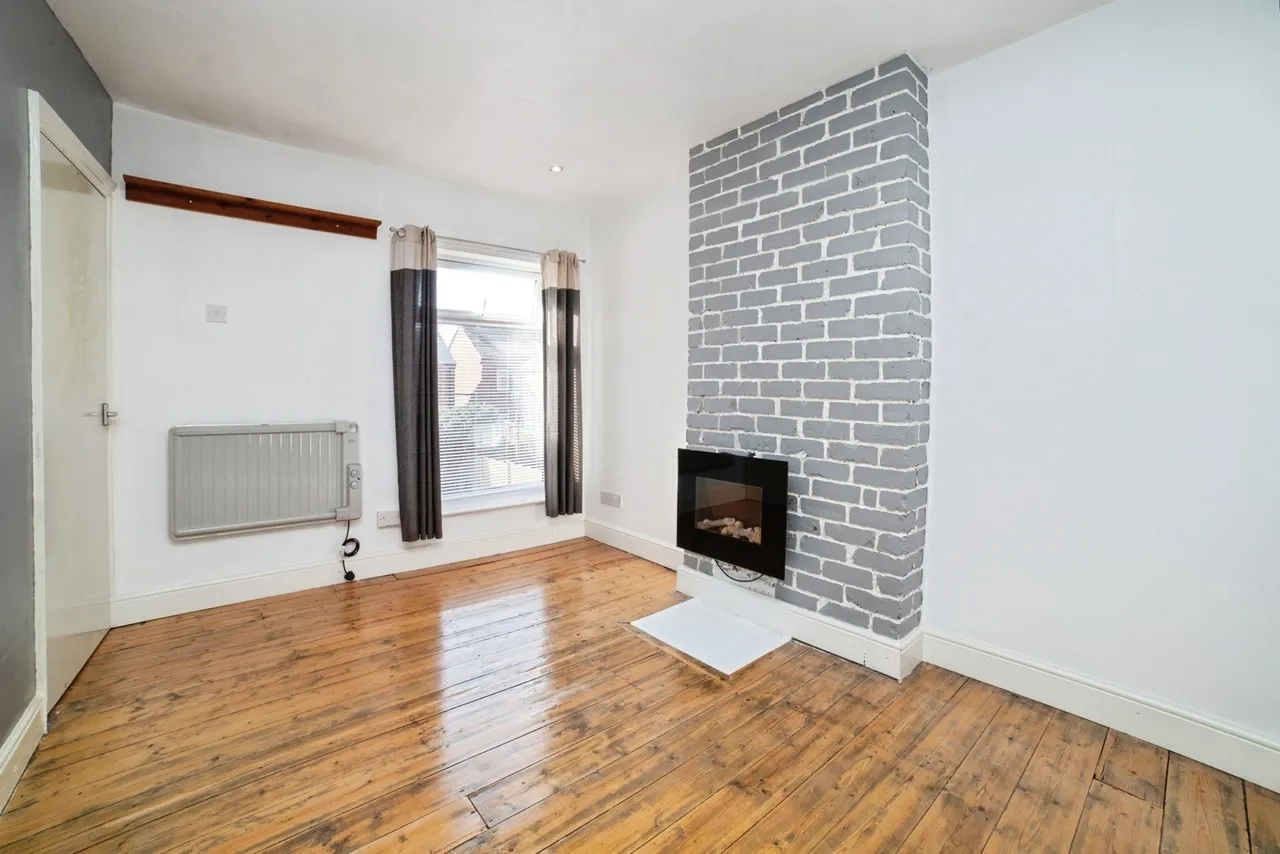 Arundel Drive, Mansfield, Nottinghamshire, NG19, photo 16