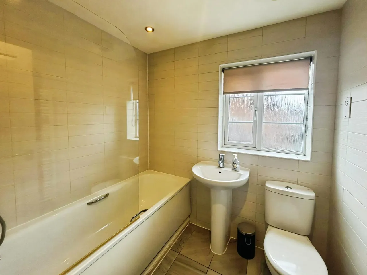 Taplin Close, Basingstoke, RG24, photo 10