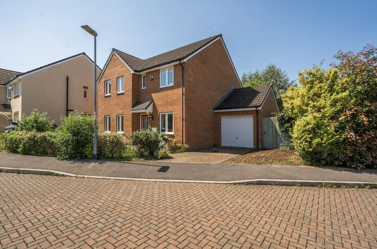 Damask Way, Warminster, BA12, photo 18