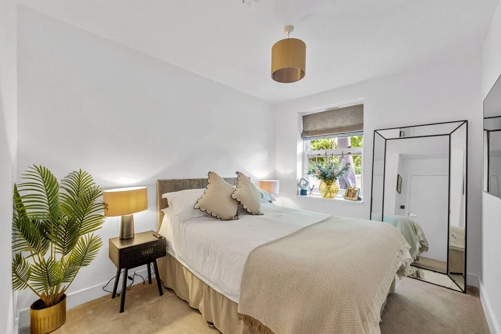 Eden Place, Oxted, RH8, photo 11