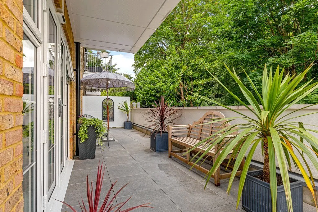Eden Place, Oxted, RH8, photo 8
