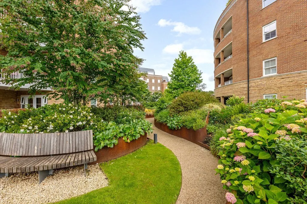 Eden Place, Oxted, RH8, photo 18