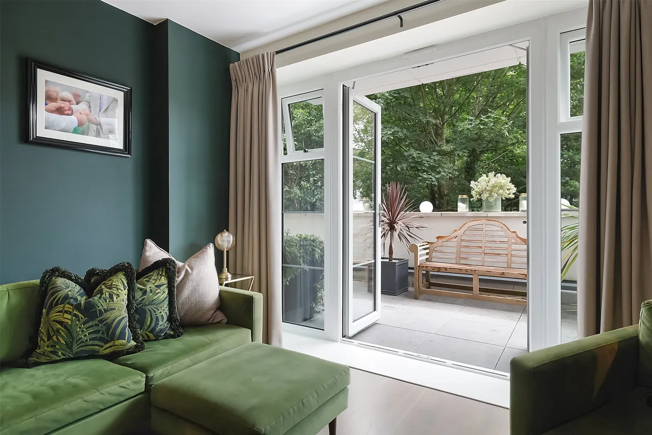 Eden Place, Oxted, RH8, photo 12