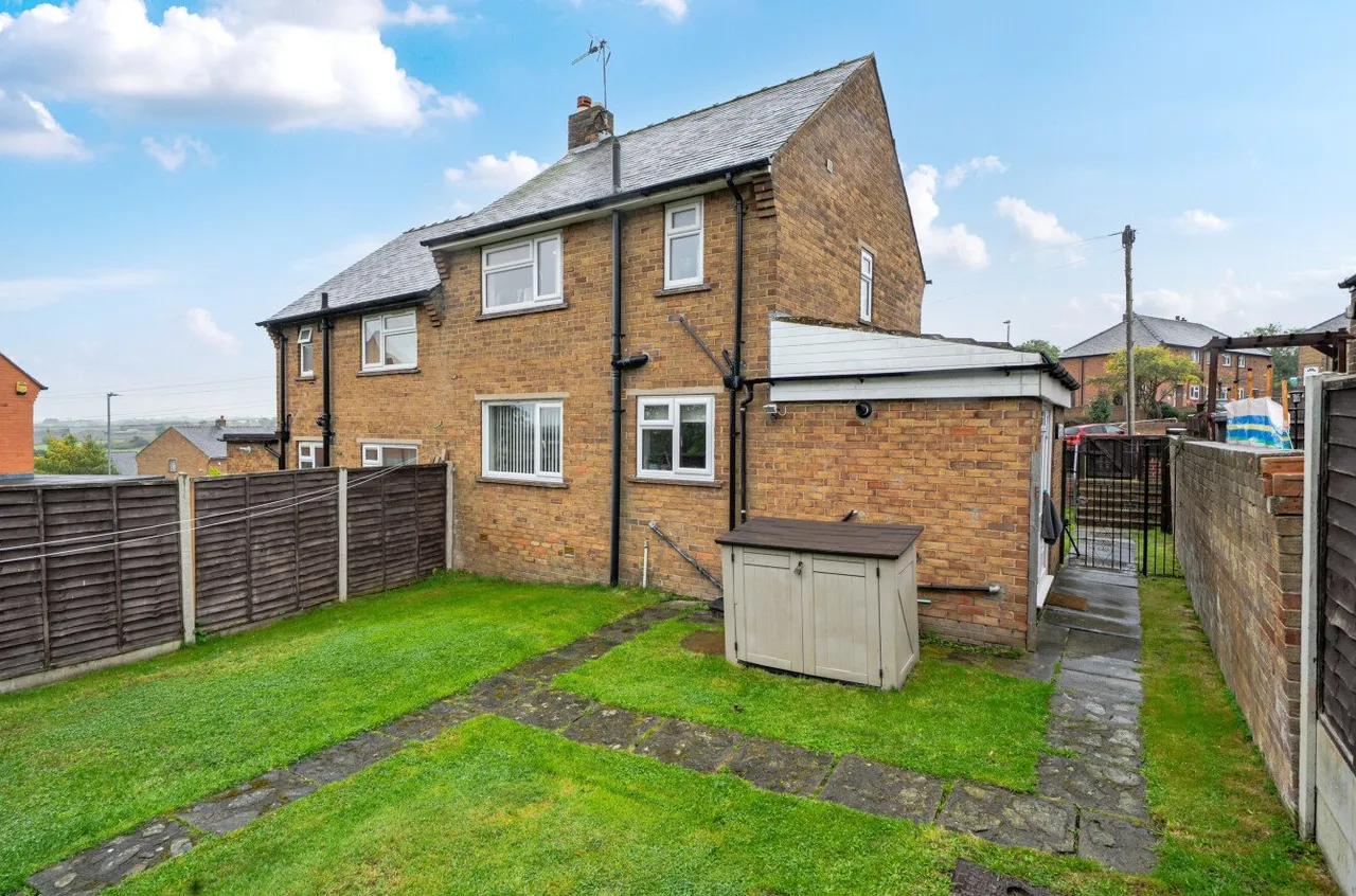Chaucer Avenue, Pudsey, LS28, photo 15