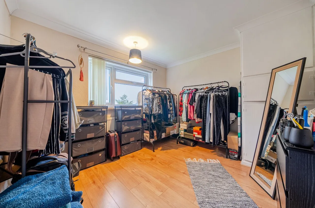 Chaucer Avenue, Pudsey, LS28, photo 6