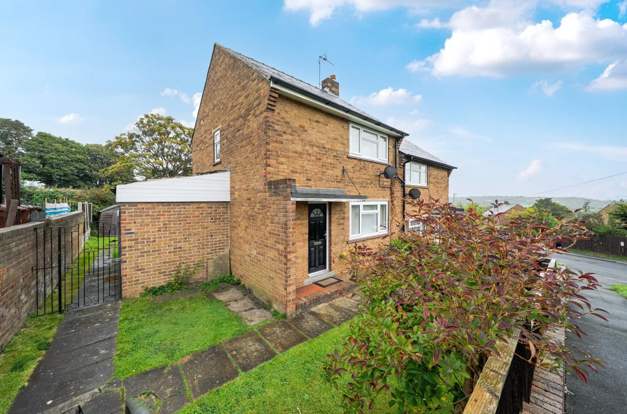 Chaucer Avenue, Pudsey, LS28, photo 14
