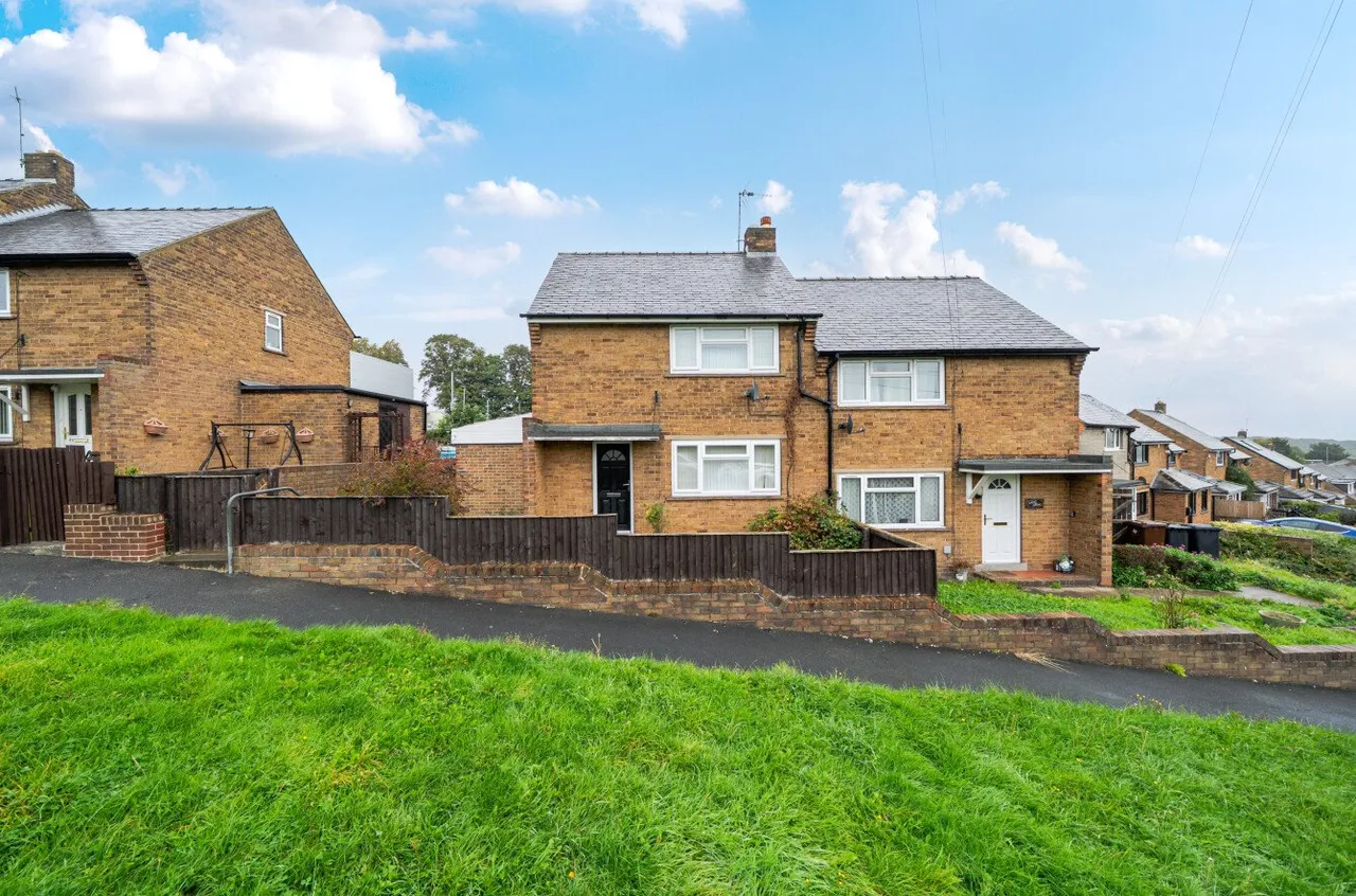 Chaucer Avenue, Pudsey, LS28, photo 12