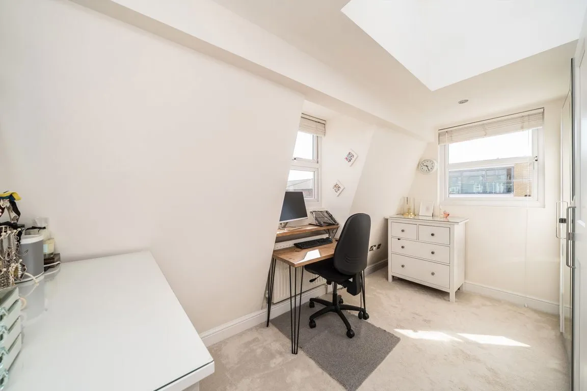 Harberson Road, SW12, photo 17