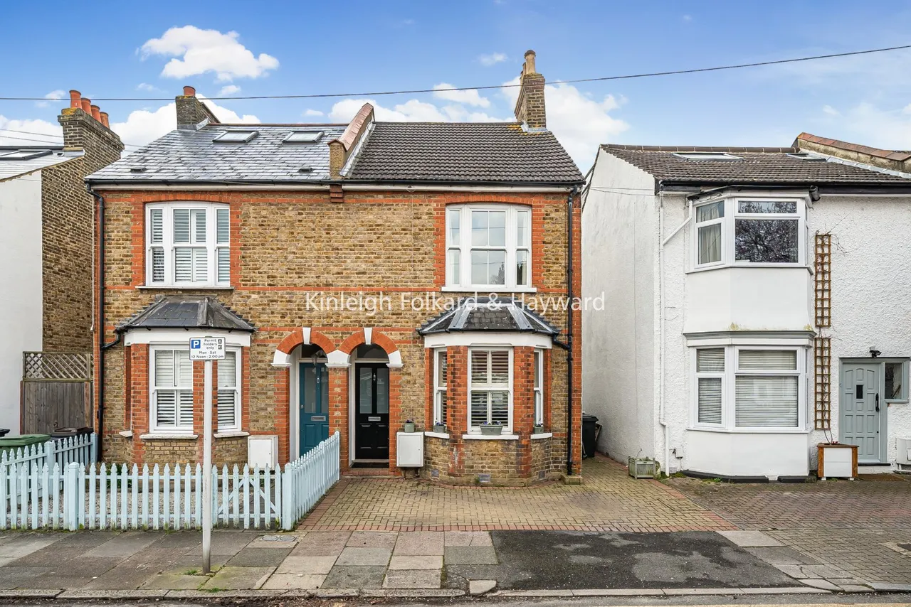 3 bed house for sale, Haywood Road, Bromley, BR2