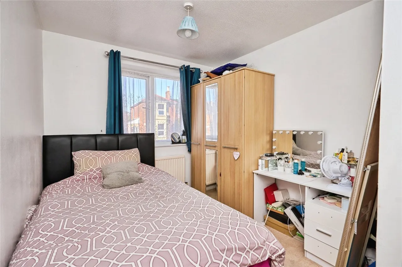 Pitt Street, Ryde, PO33, photo 9