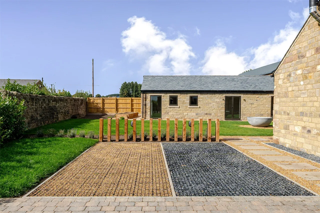 Haggs Road, Follifoot, HG3, photo 11