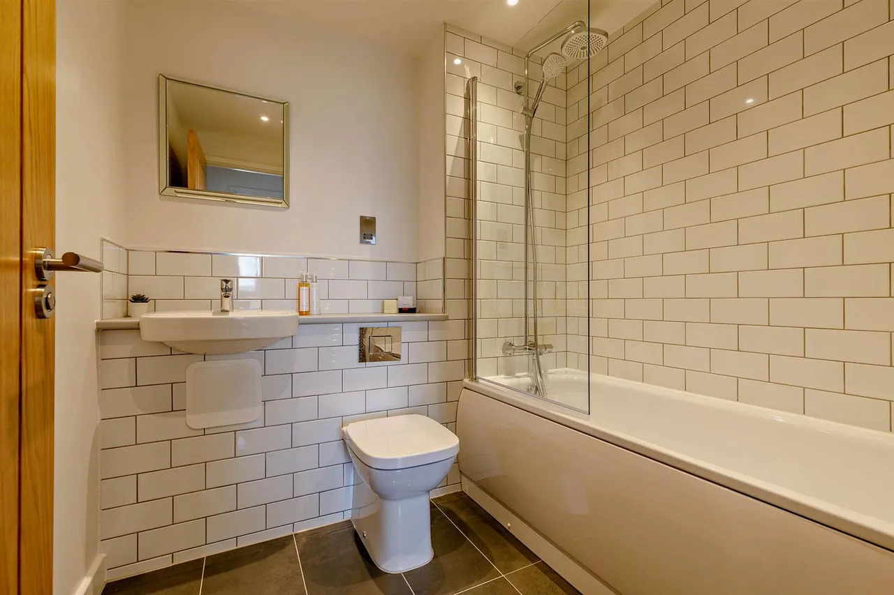 Spa Villas, Matlock Spa, Matlock, Derbyshire, DE4 3ST, photo 7