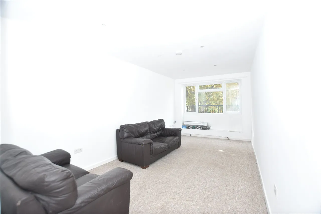 Birchanger Road, London, SE25, photo 4