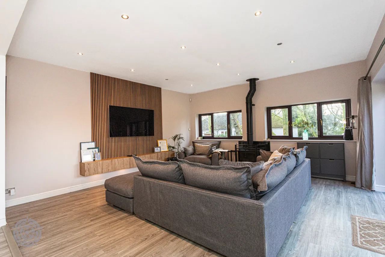 The Kilphin Princess Road, Lostock, Bolton, BL6 4DR, photo 9