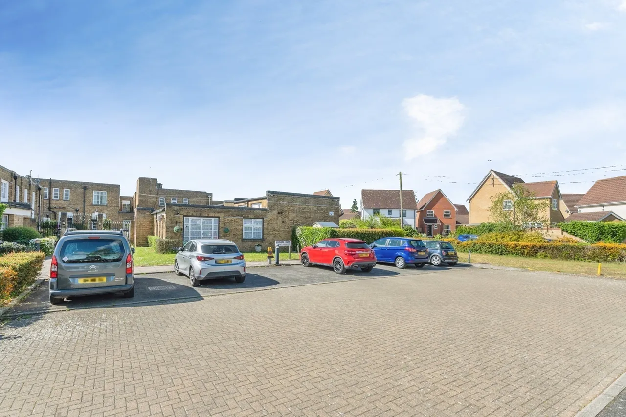 Dalys Road, Rochford, Essex, SS4, photo 14