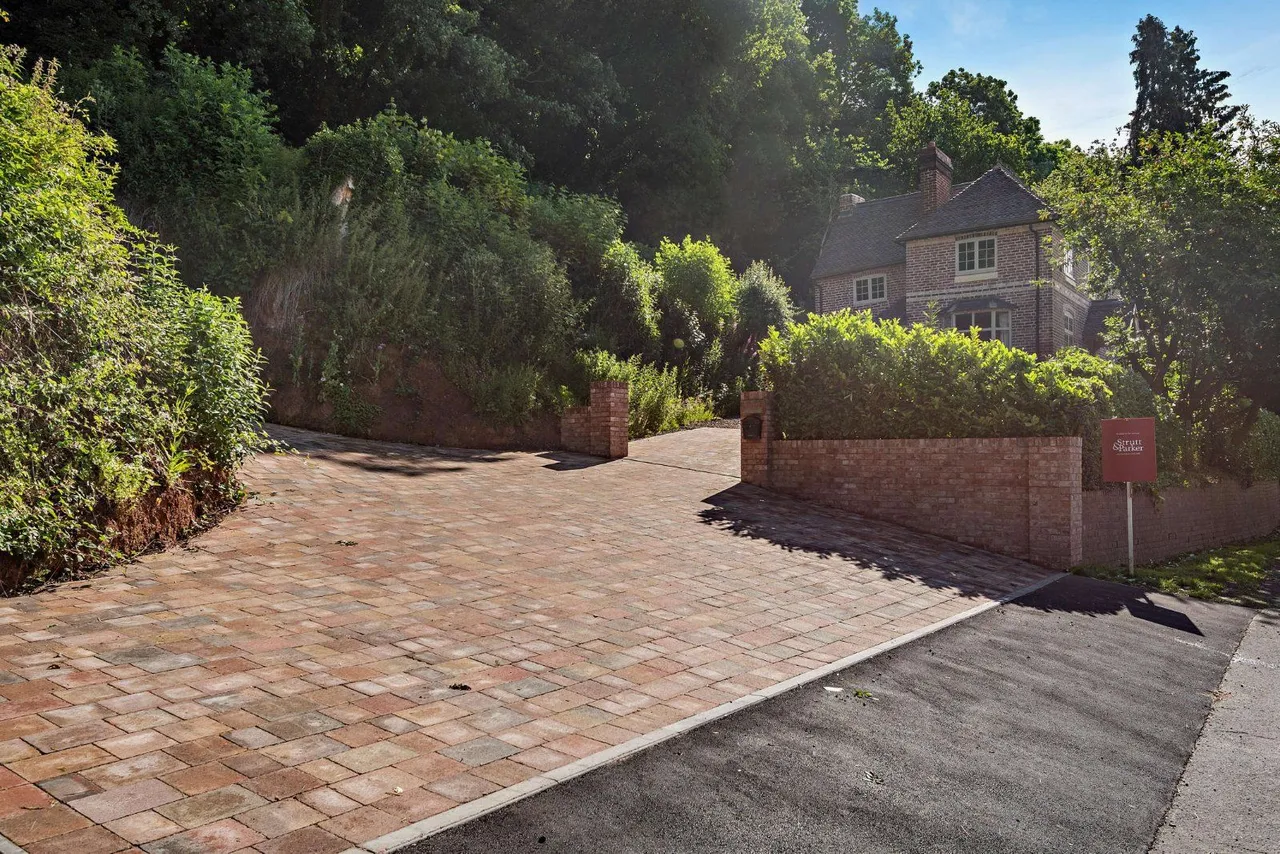Worcester Road, Newnham Bridge, WR15, photo 21