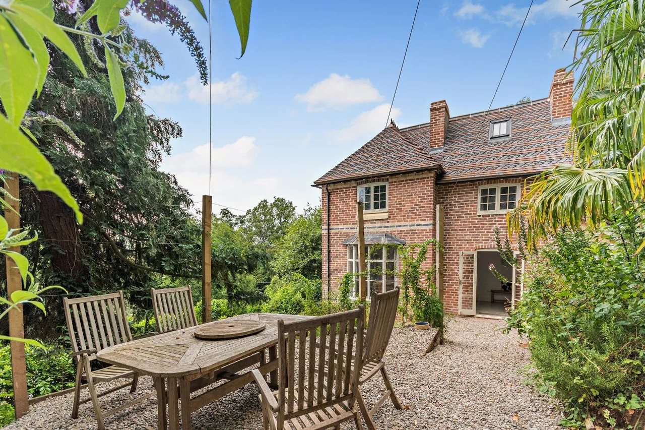 Worcester Road, Newnham Bridge, WR15, photo 24