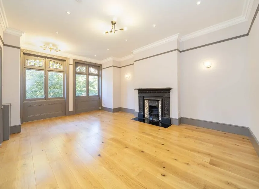 Greencroft Gardens, South Hampstead, NW6, photo 2