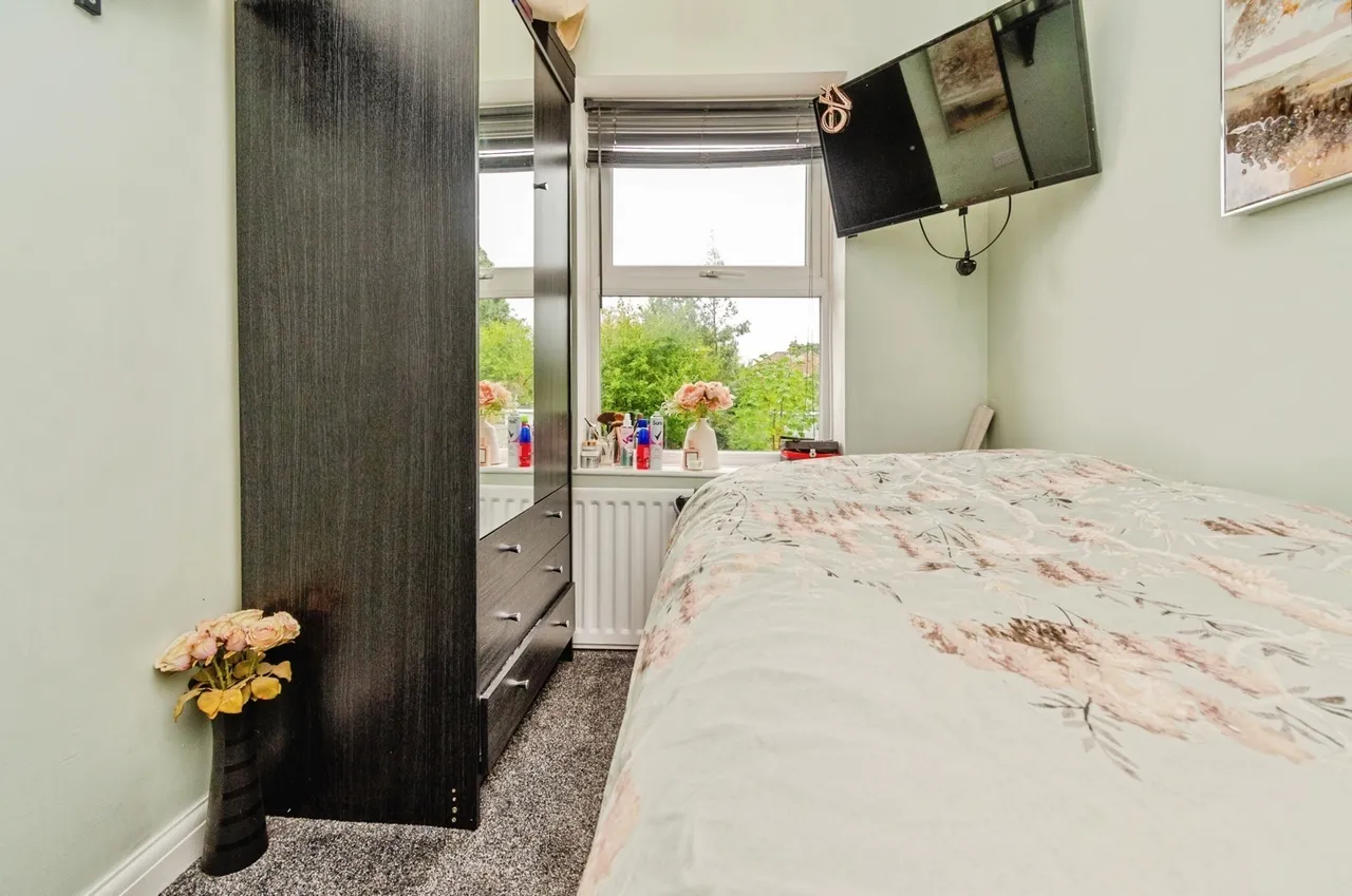 Birch Avenue, Cannock, Staffordshire, WS11, photo 11