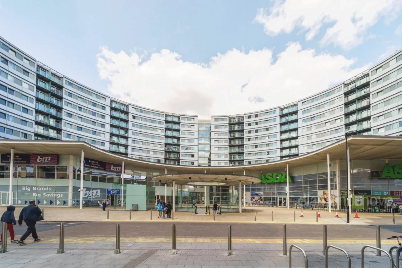 Prince Regent Road, Hounslow, TW3 1NN, photo 7