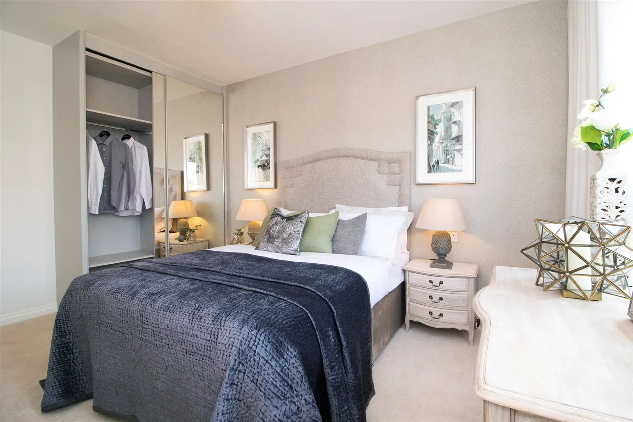 Victoria Road, Farnborough, GU14 7PN, photo 5