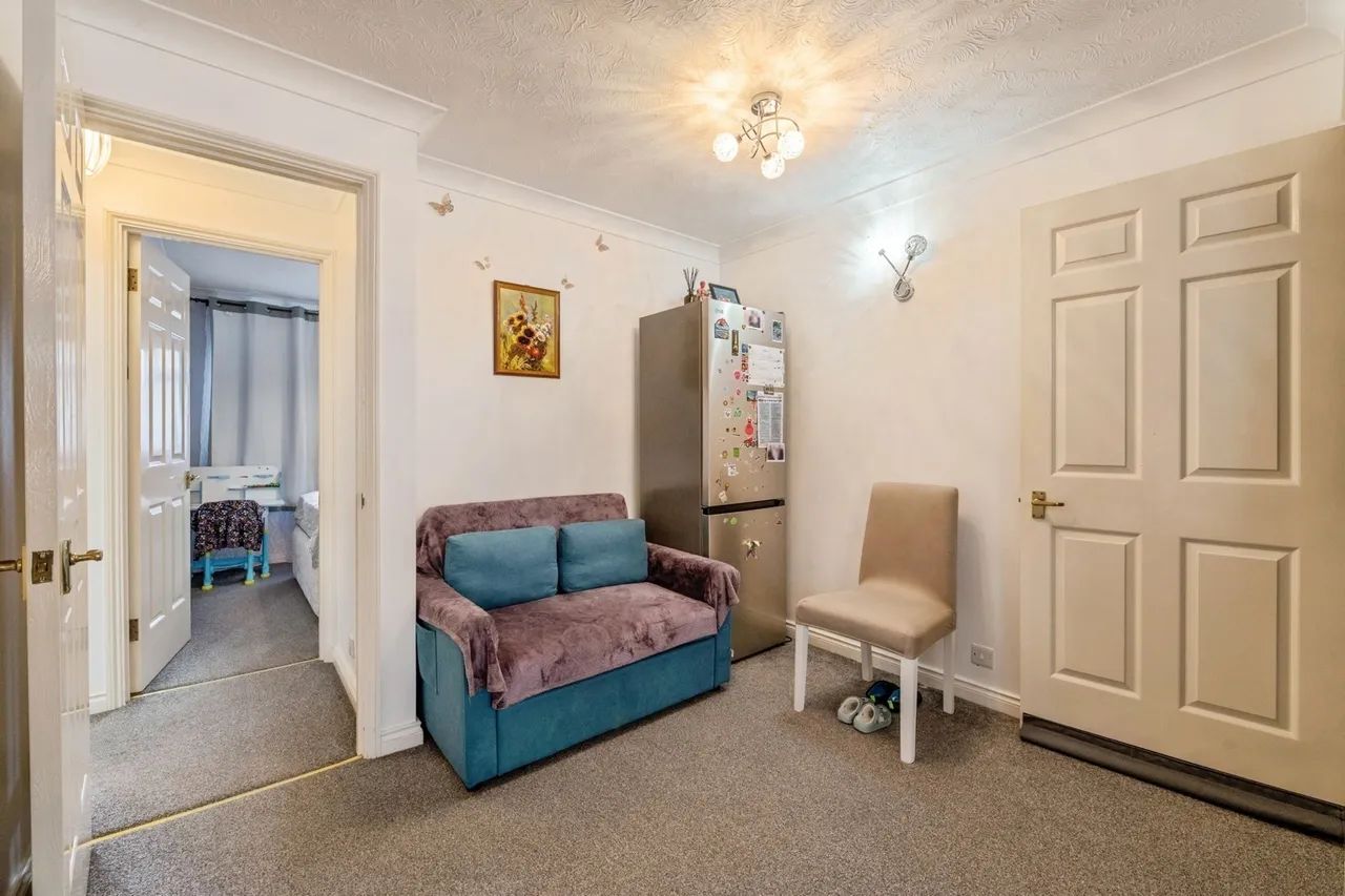 Wharf Road, Grays, Essex, RM17, photo 5