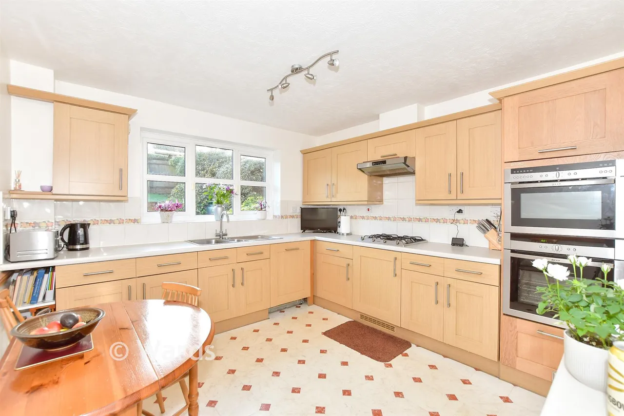 East Northdown Close, Cliftonville, CT9, photo 4