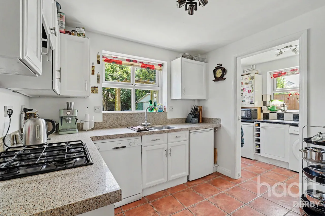 Copse Grove, Heatherton Village, DE23, photo 6
