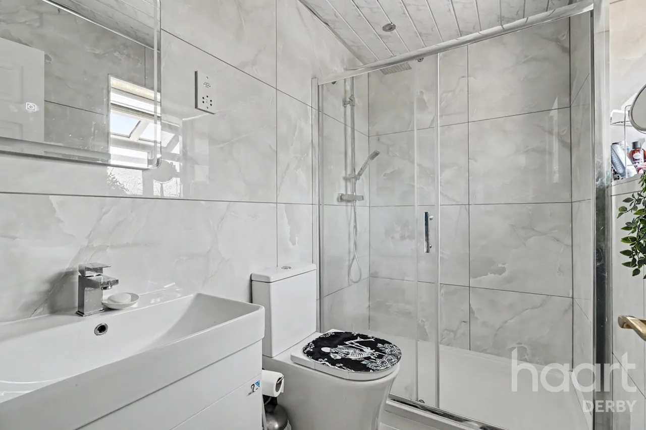 Copse Grove, Heatherton Village, DE23, photo 8