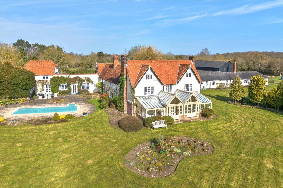 6 bed house for sale, The Bury, A distinguished Grade II listed country house with separate 3-bedroom cottage, SG11
