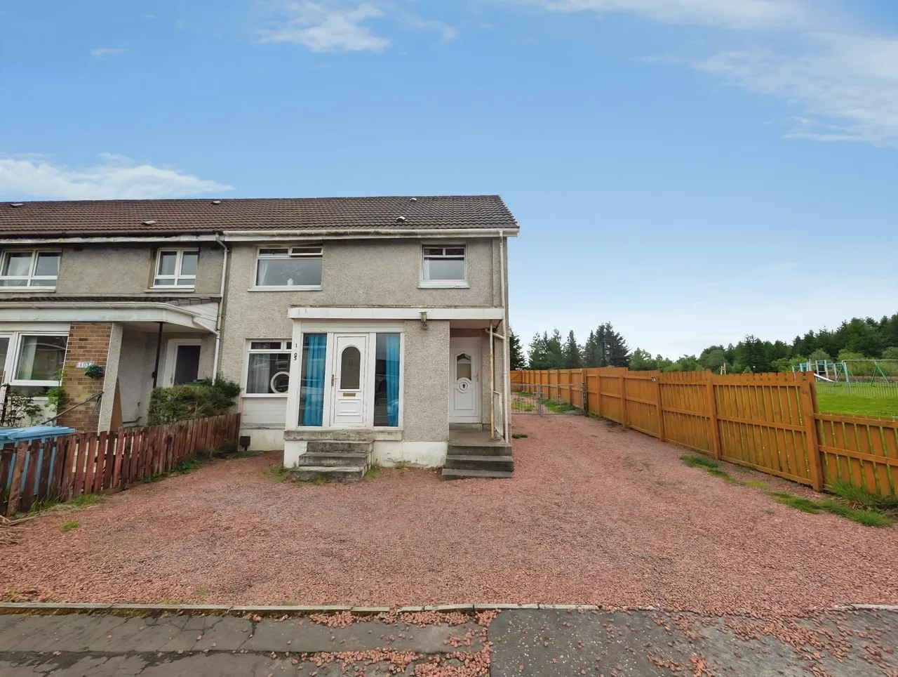 3 bed house for sale, Carvale Avenue, Salsburgh, ML7