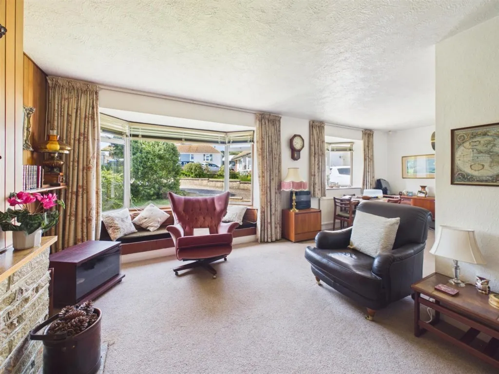 Highview Road, Telscombe Cliffs, BN10, photo 3