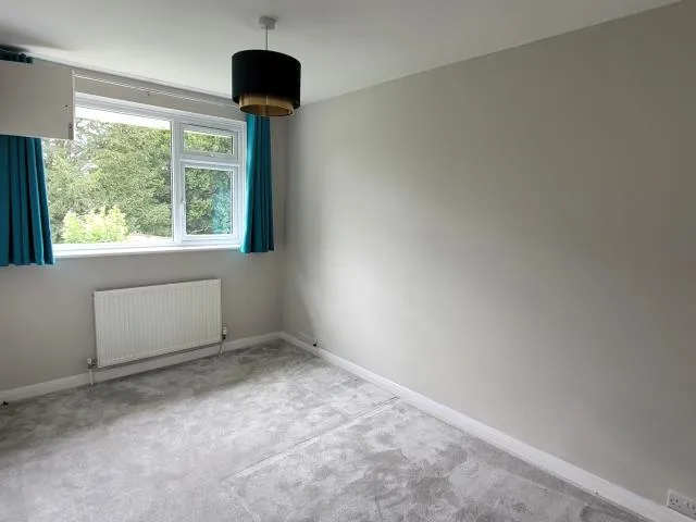 Queens Terrace, Thames Ditton, KT7, photo 6