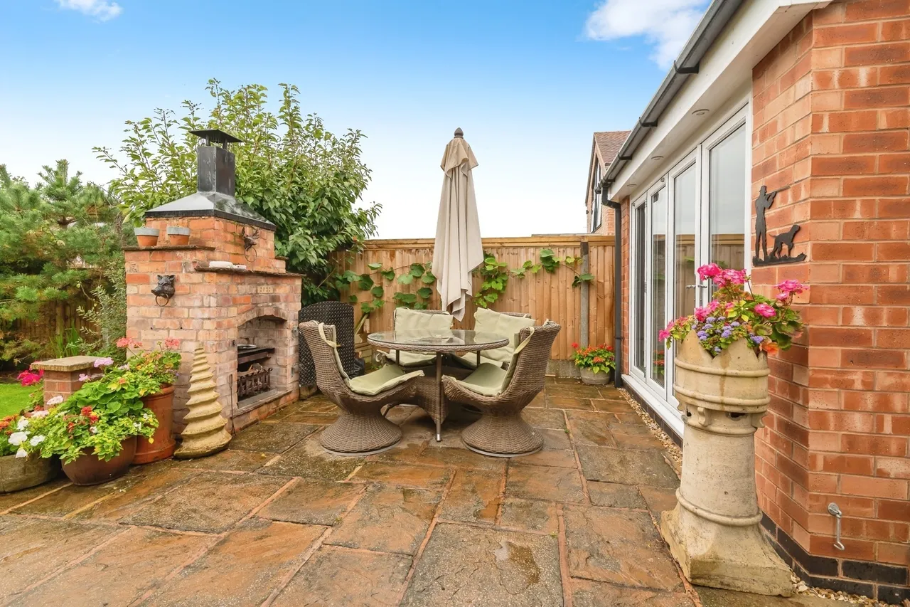 Church Road, Burton Joyce, NG14, photo 15