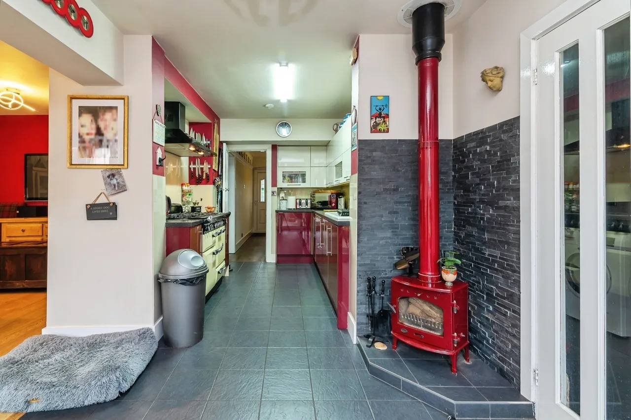 Church Road, Burton Joyce, NG14, photo 8