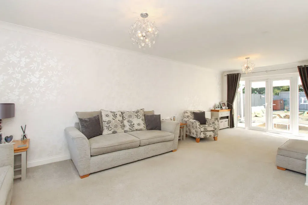 Crossfell Road, Hemel Hempstead, Hertfordshire, HP3 8RQ, photo 6