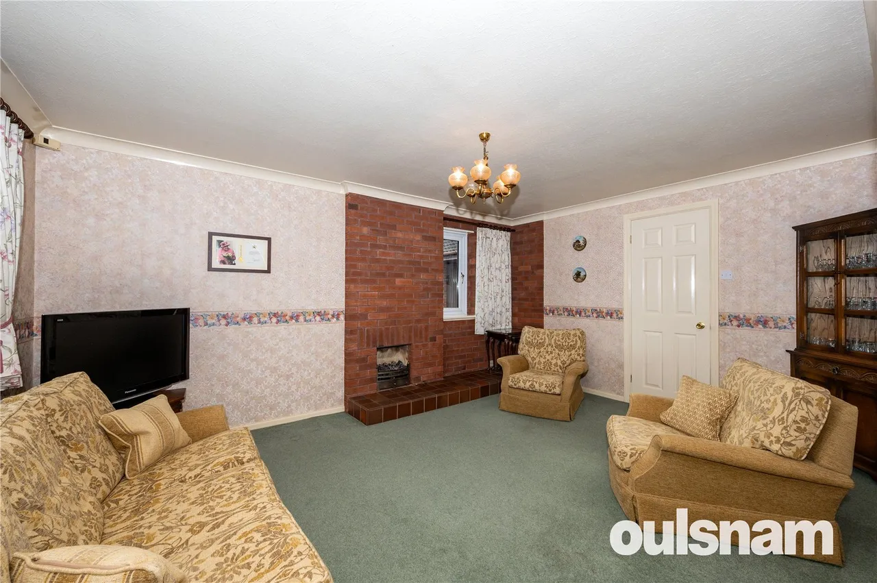Fairford Close, Church Hill North, Redditch, Worcestershire, B98 9LU, photo 6