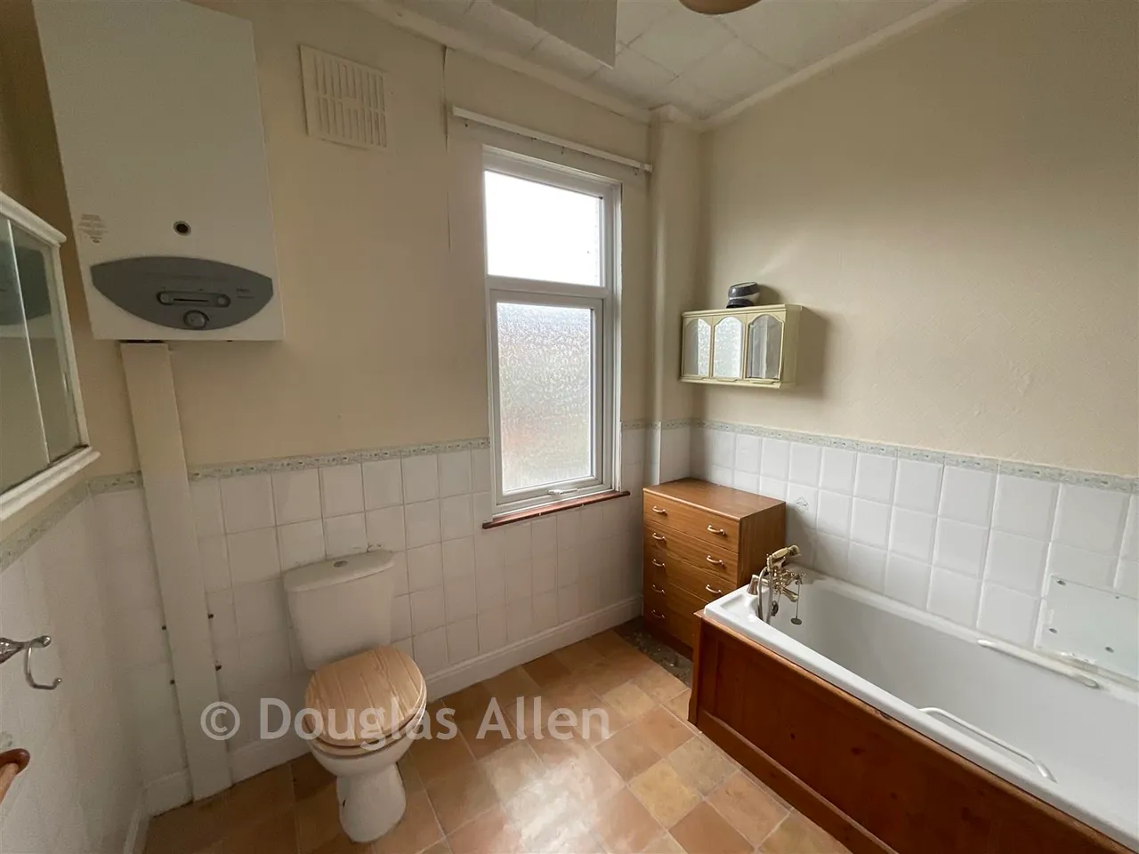 Winchester Road, Chingford, E4, photo 5