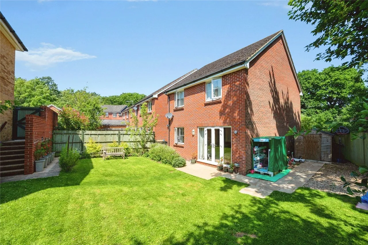 Portsdown View, Havant, PO9, photo 13