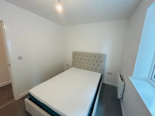Clivemont Road, MAIDENHEAD, photo 7