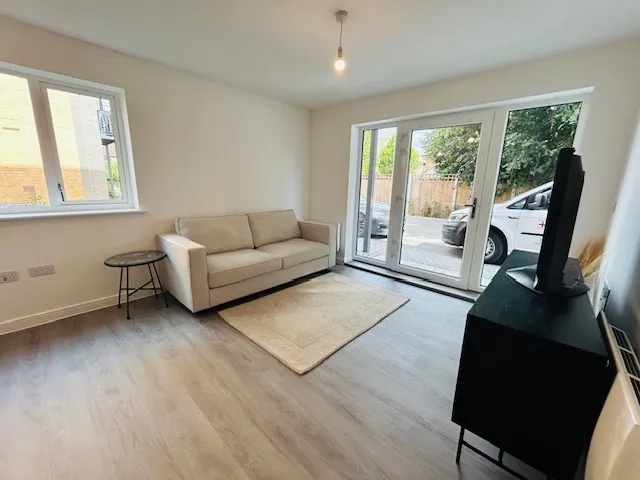 Clivemont Road, MAIDENHEAD, photo 5