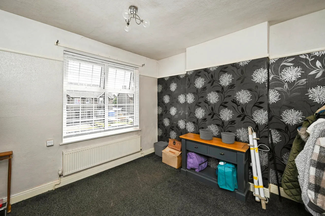 Victoria Road, Kirkby-In-Ashfield, NG17, photo 13