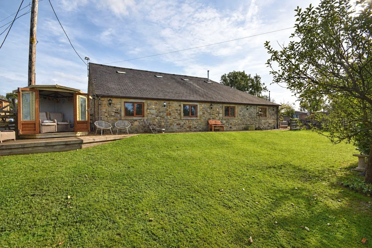 4 bed house to rent, Henthorn Road, Clitheroe, BB7