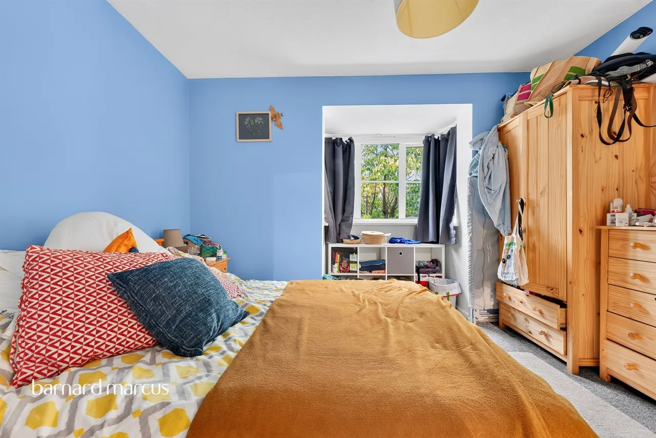 Rosemary Lane, London, SW14, photo 15