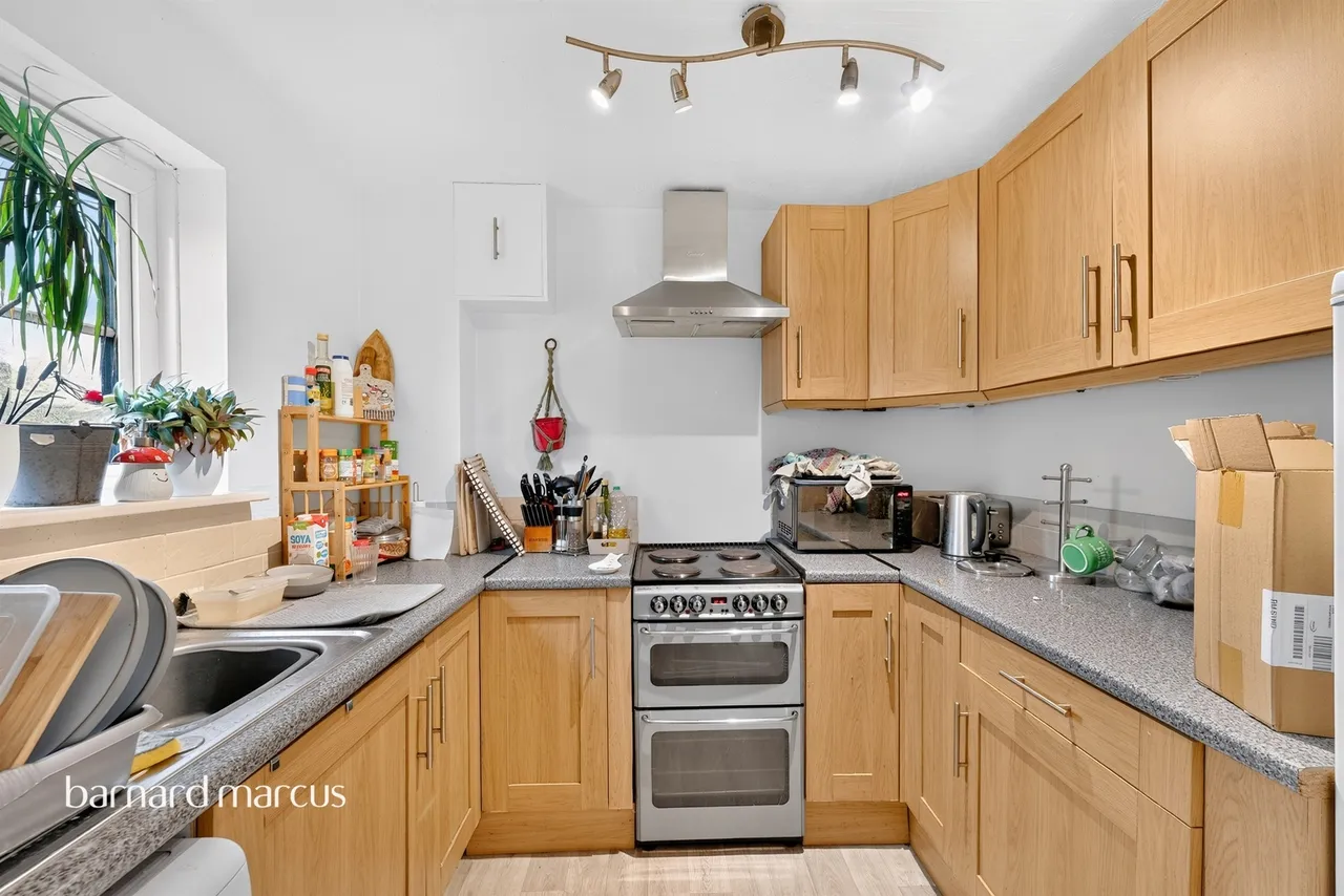 Rosemary Lane, London, SW14, photo 2