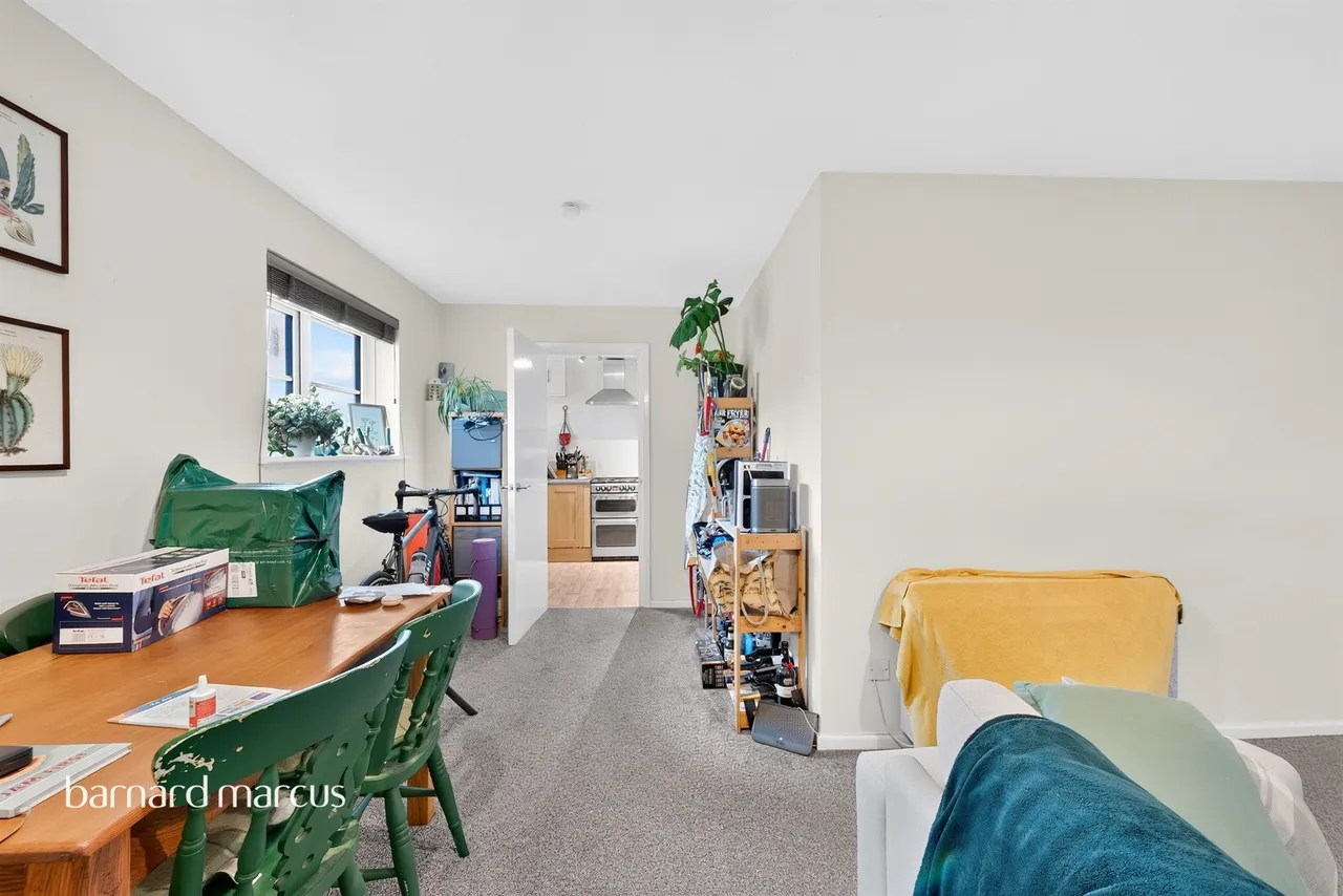 Rosemary Lane, London, SW14, photo 8